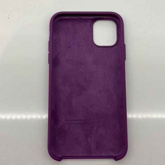 Apple IPhone 12 case. - Picture 2 of 3